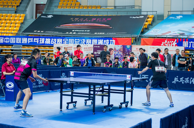 与滚飞比 与滚飞比