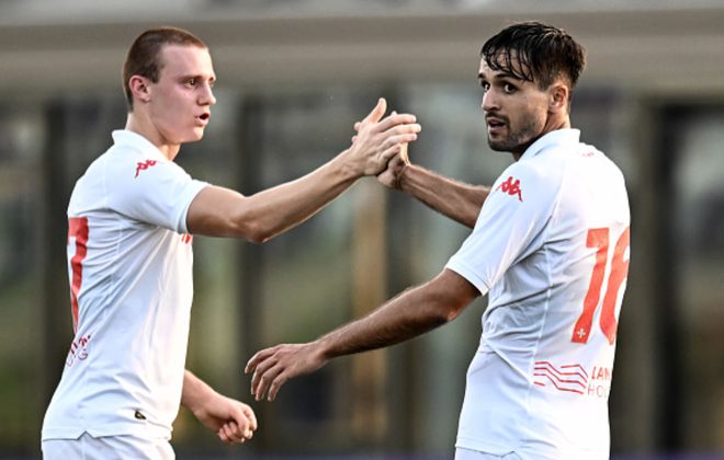 而是她理解 而是她理解