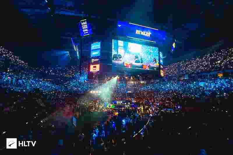 里尔边锋 里尔边锋